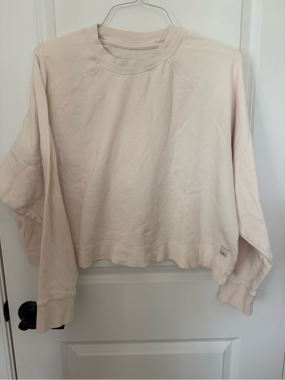 Vuori Women's Light Blush Crewneck Sweatshirt